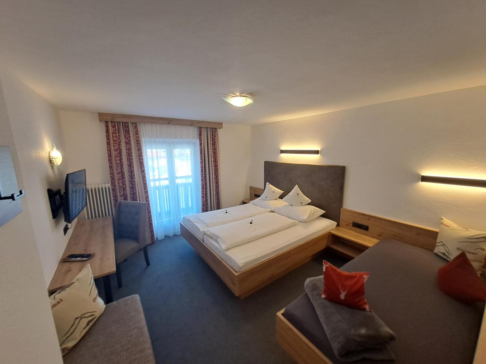Haus Tirol Appartements Ried im Oberinntal Luaran gambar