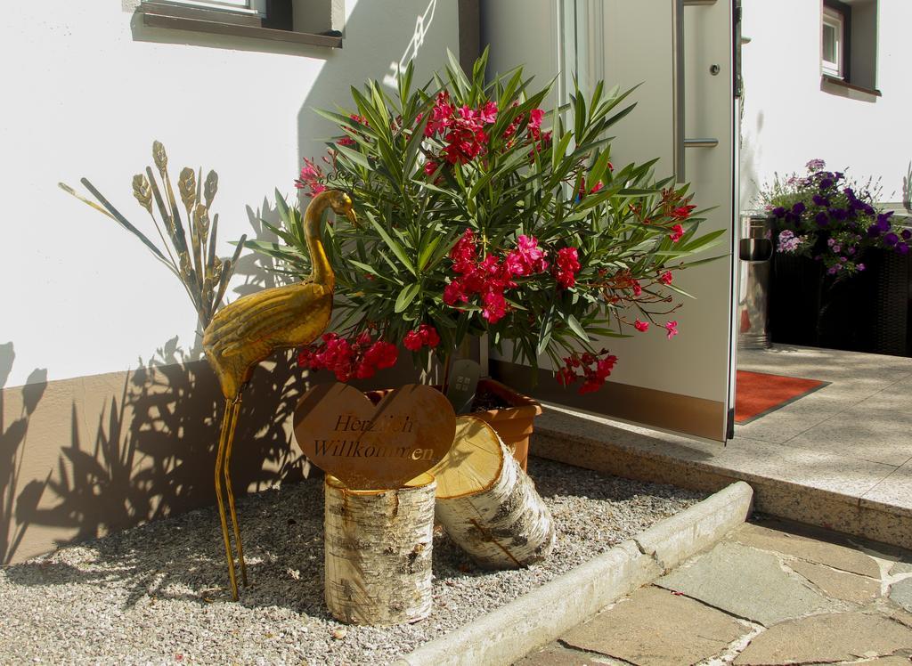 Haus Tirol Appartements Ried im Oberinntal Luaran gambar